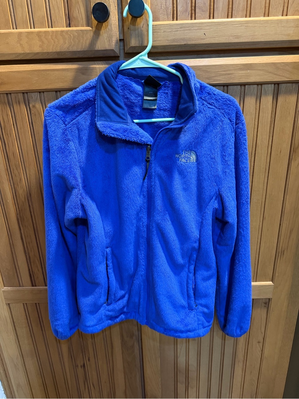 The North Face women’s Royal Blue Fleece Jacket